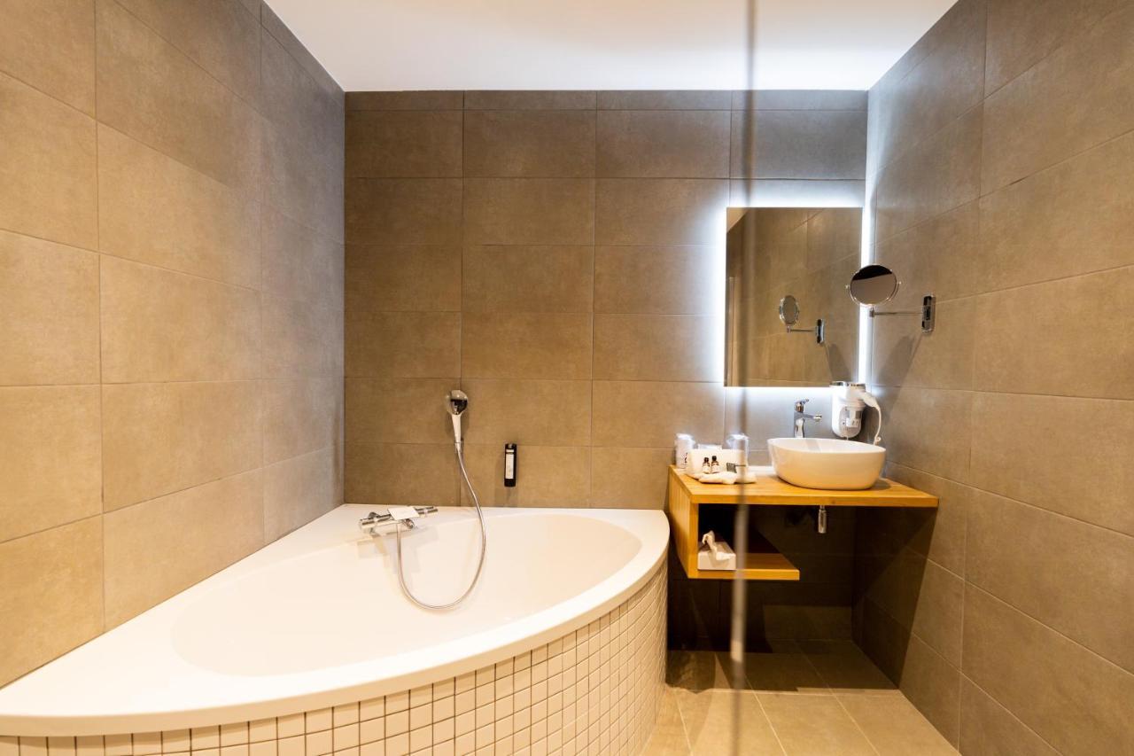 Fac & Spera -Hotel & Spa Tain-lʼHermitage Esterno foto